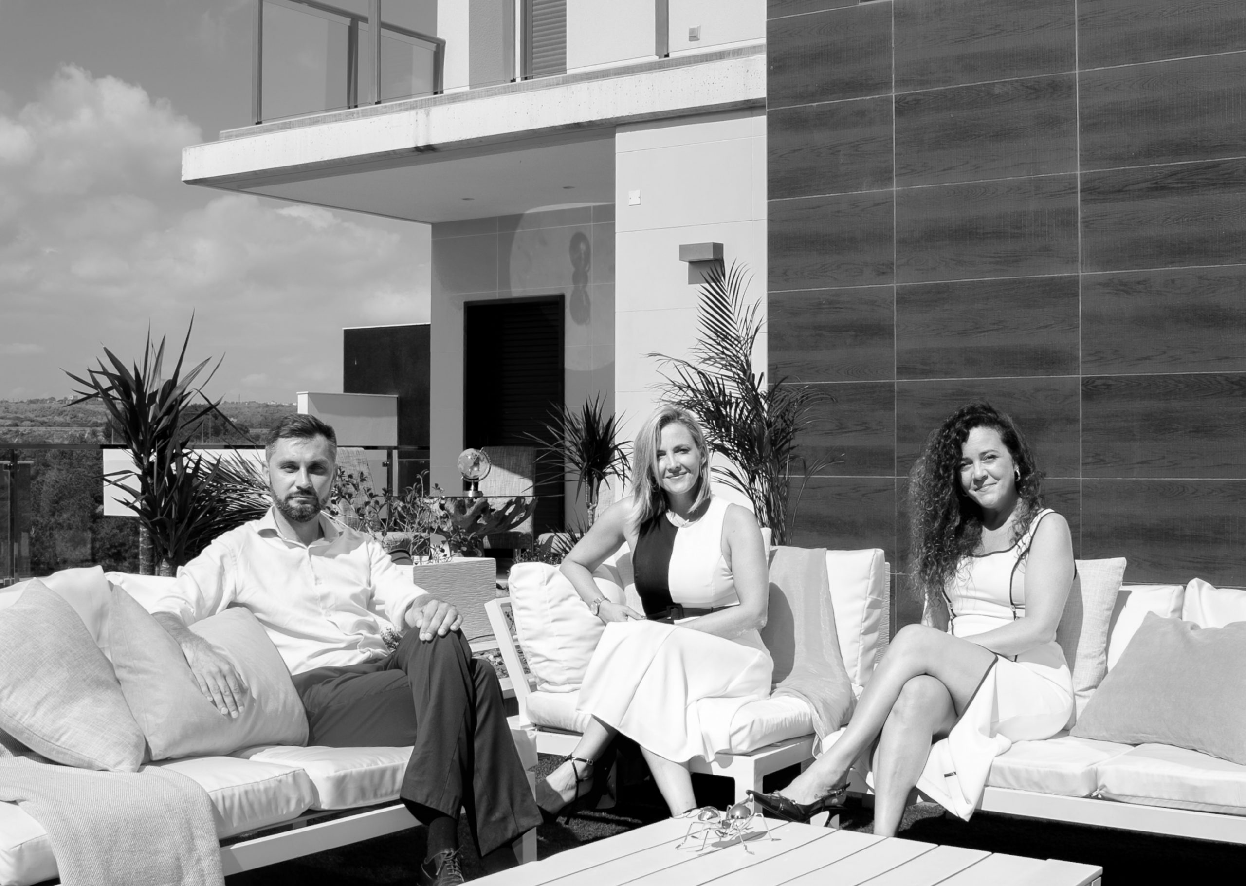 Asesoría inmobiliaria en Torrevieja – gestión legal y fiscal Sarah Katerina